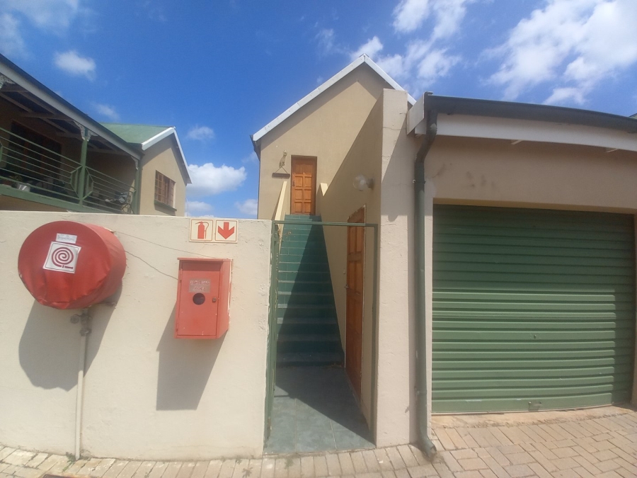 3 Bedroom Property for Sale in Miederpark North West